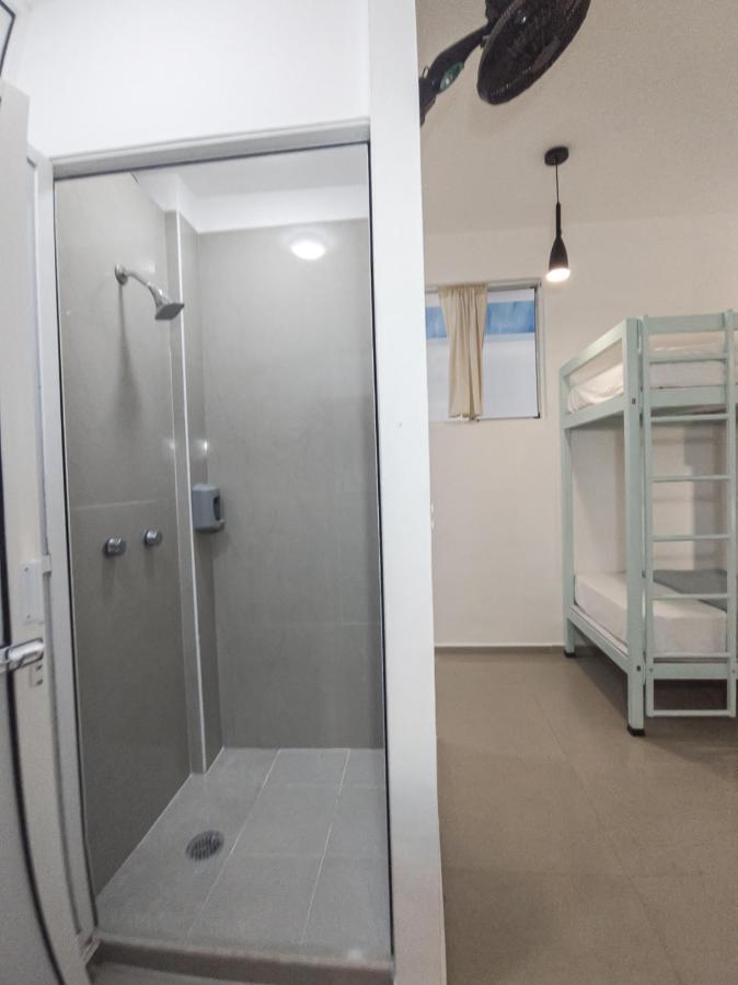 Lezzoto Hostel Boutique 2,5 Плая-дель-Кармен Экстерьер фото